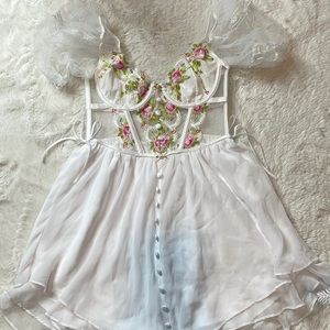 NWT For Love & Lemons White Rose Trellis dress - SIZE: XS